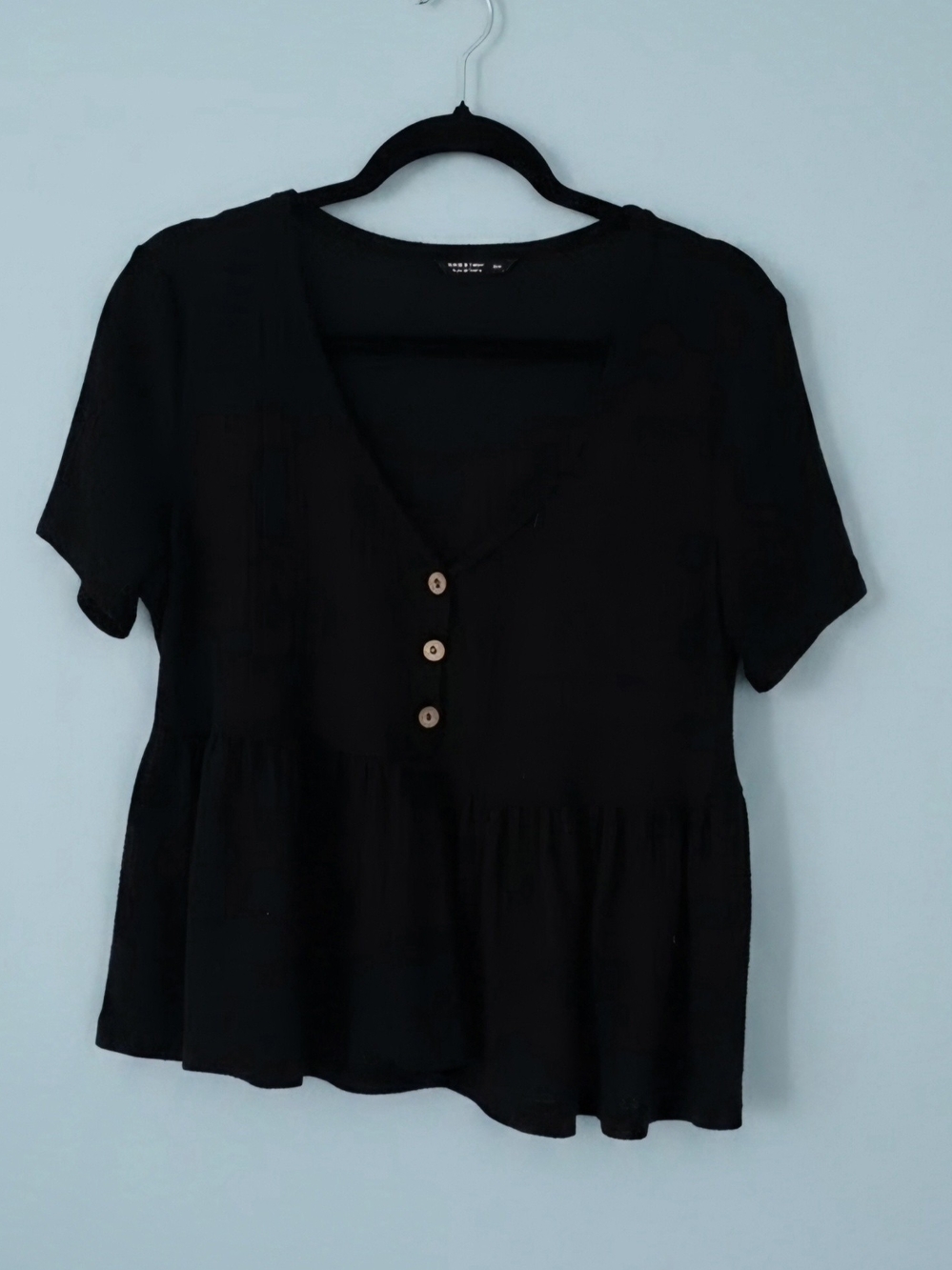 SHEIN Black V-Neck Peplum Button Top